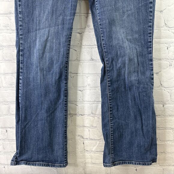 Levis 515 Jeans Womens 12 Blue Boot Cut Medium Wash Denim Stretch - Picture 4 of 11